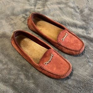 UGG leather ladies 7.5 driving slippers